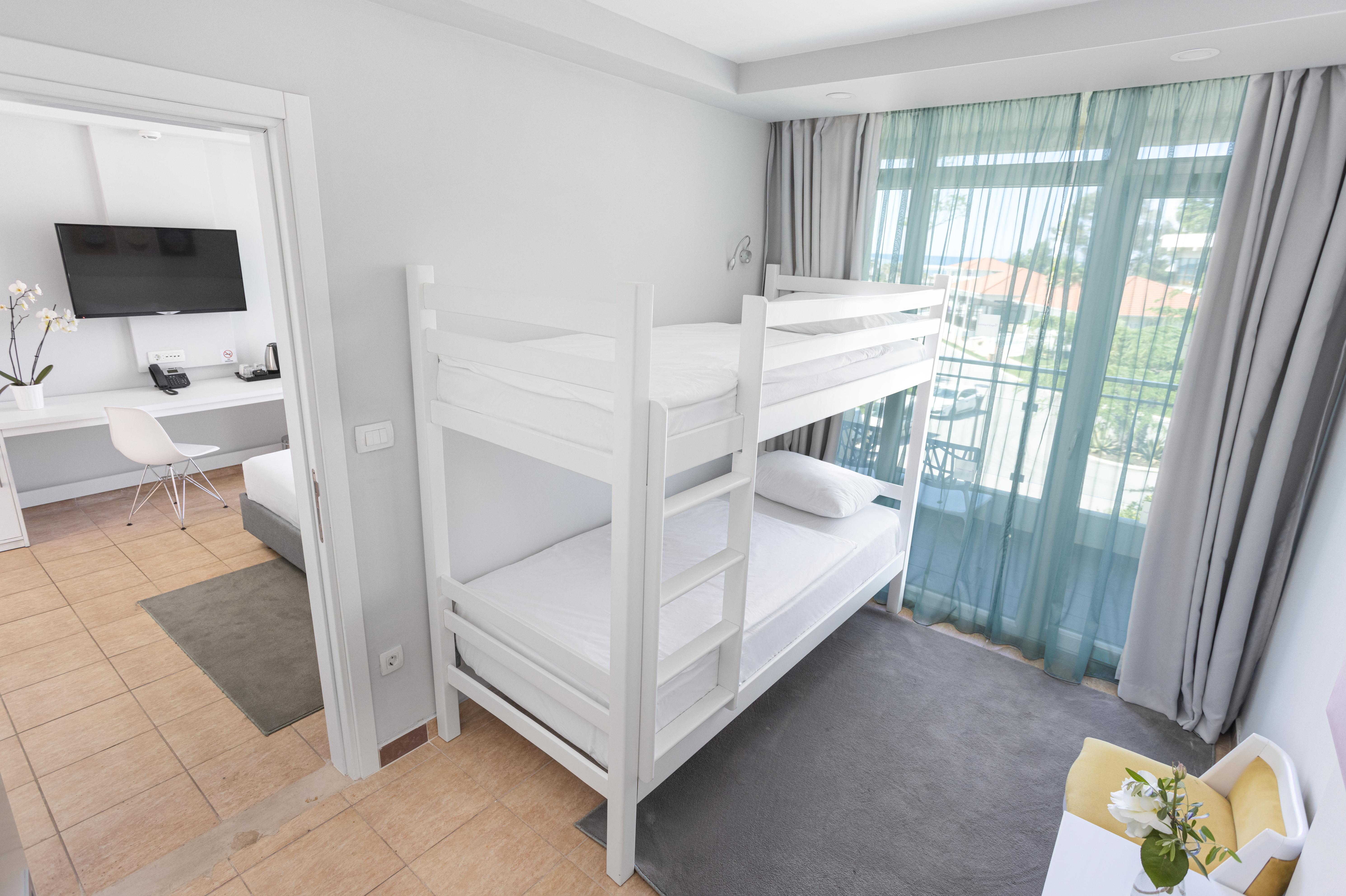 Azul Montenegro By Karisma 4*