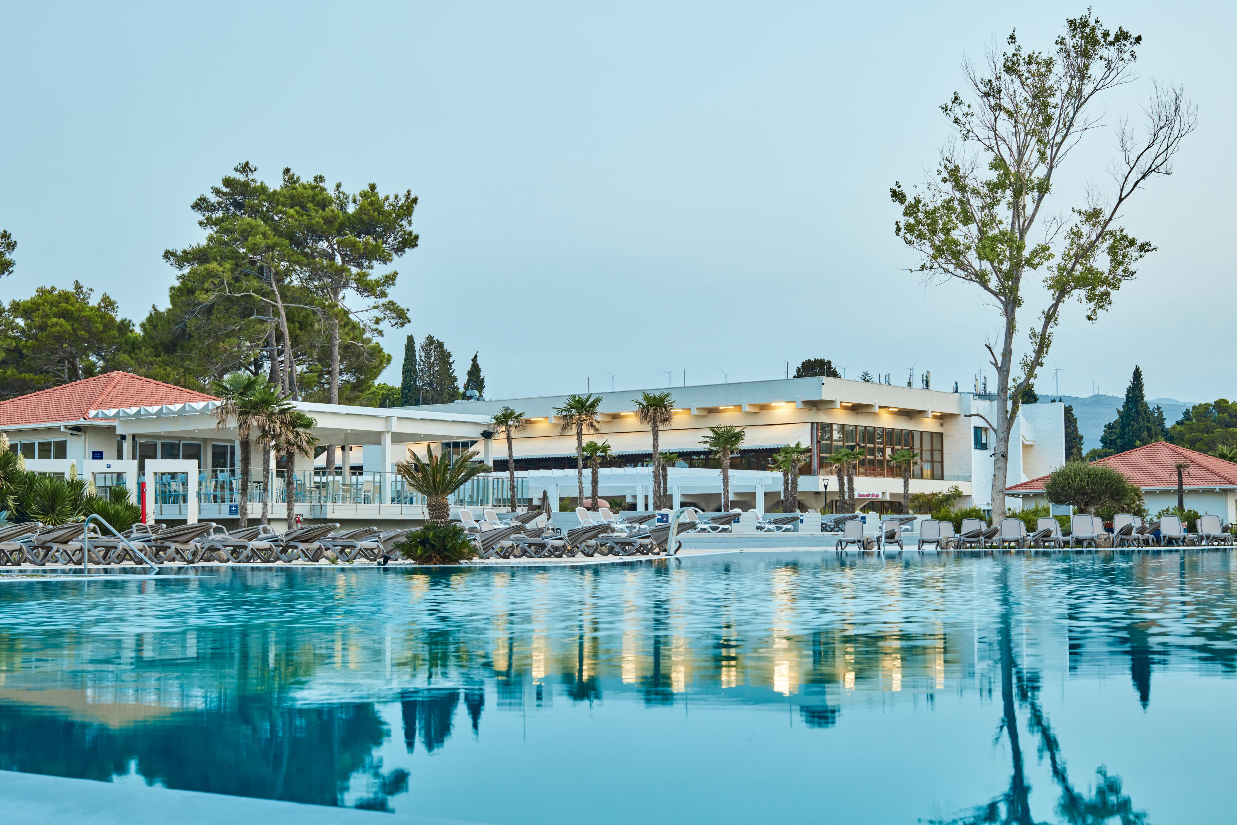 Hotel Azul Montenegro By Karisma 4*